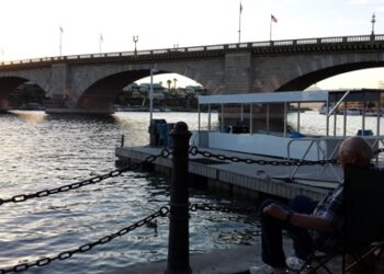 Quaint Weekend Getaway Lake Havasu